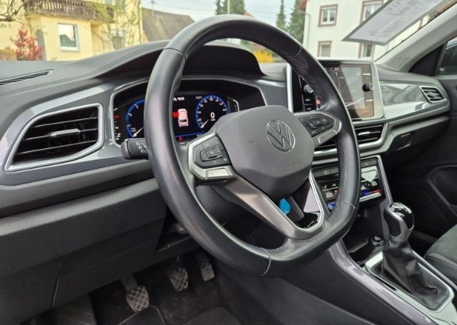 Volkswagen T-Roc *Style* 1.0 TSi *LED+*Navi*Climatronic* foto 6