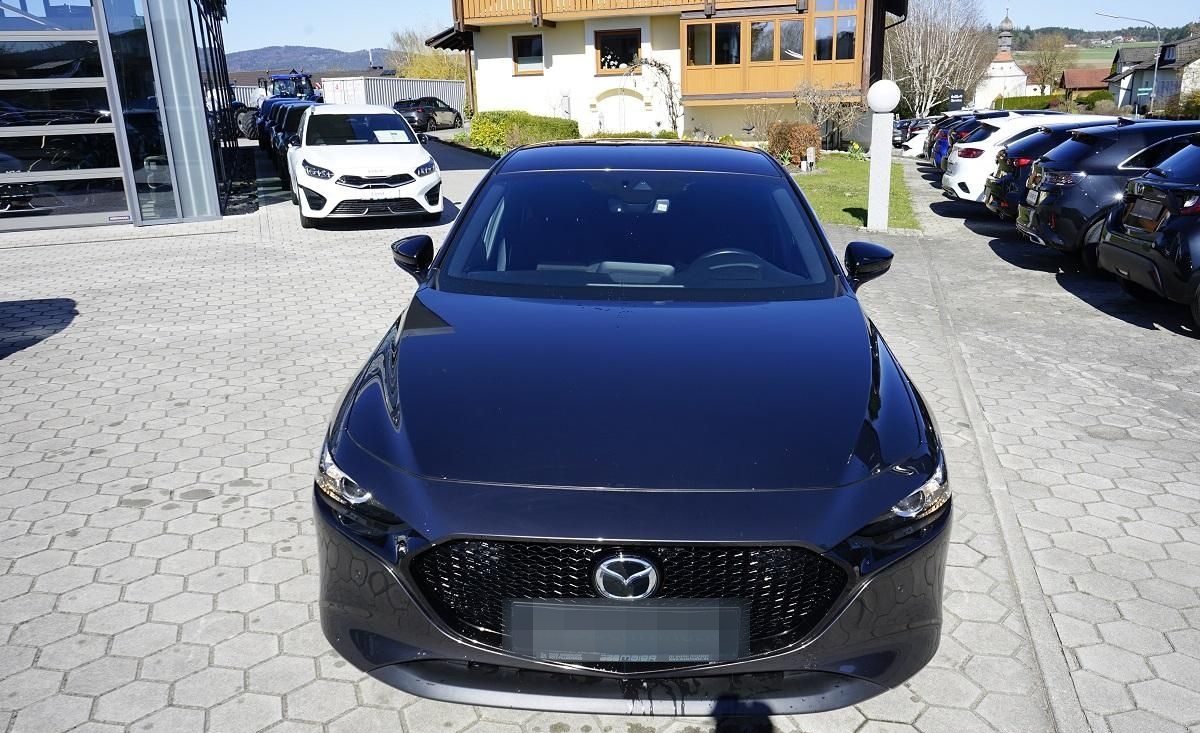 Mazda 3 2.0l SKYACTIV-G HOMURA 150PS FWD *LED*NAVI* foto 3