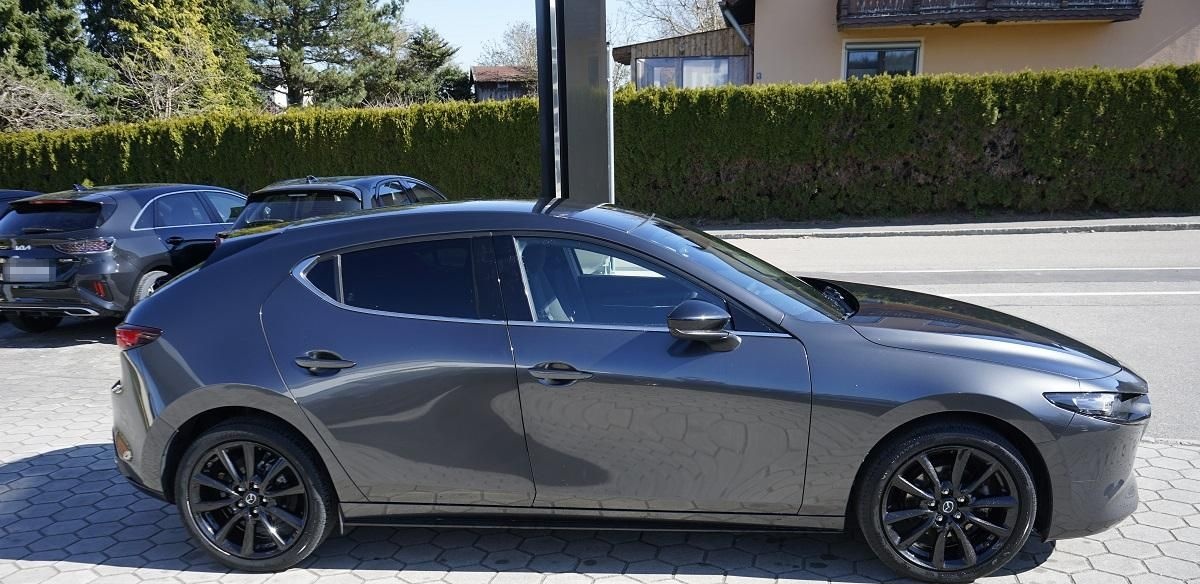 Mazda 3 2.0l SKYACTIV-G HOMURA 150PS FWD *LED*NAVI* foto 5