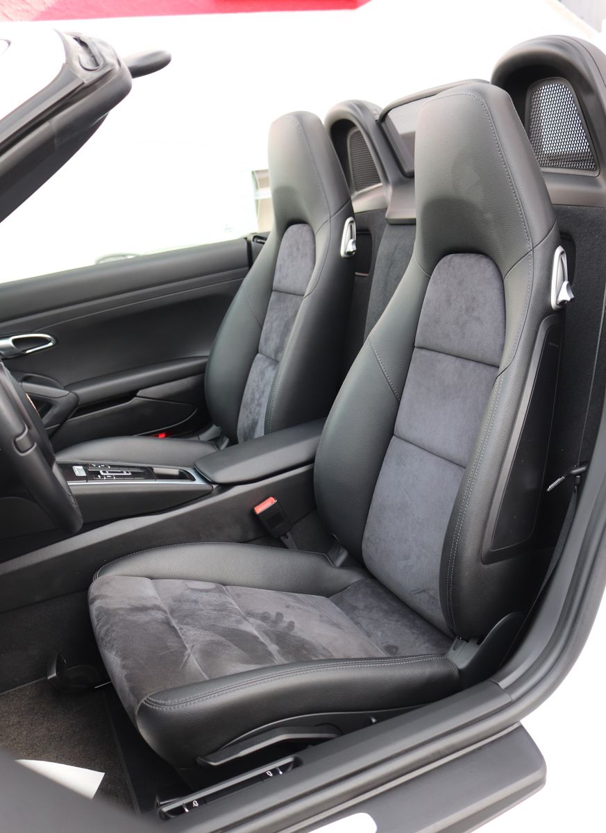 Porsche Boxster 2.Hd*TOP ZUSTAND*Navi*BiXenon*18" foto 6