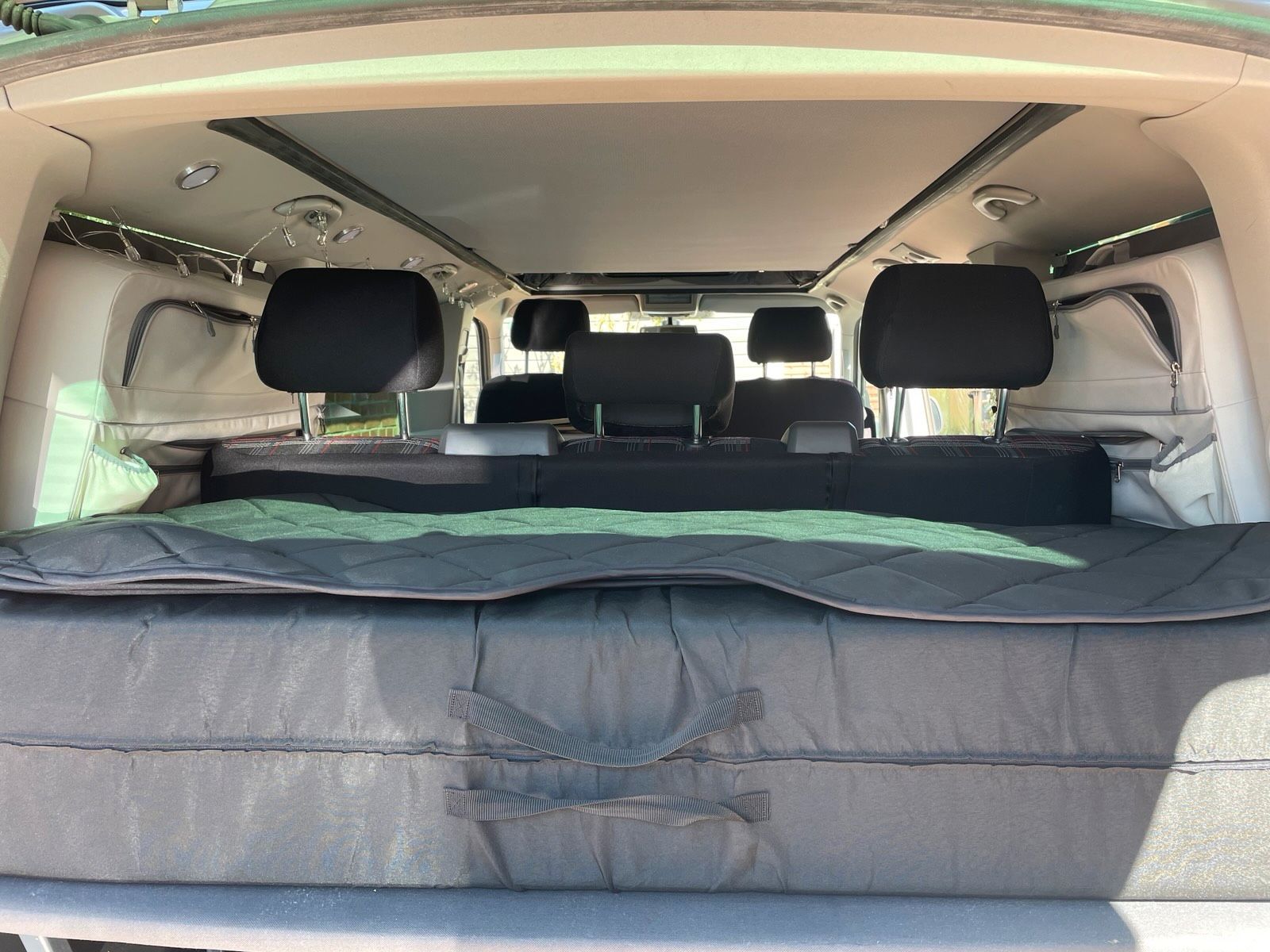 Volkswagen VW T 5 Camper mit kompletter Ausstattung foto 12