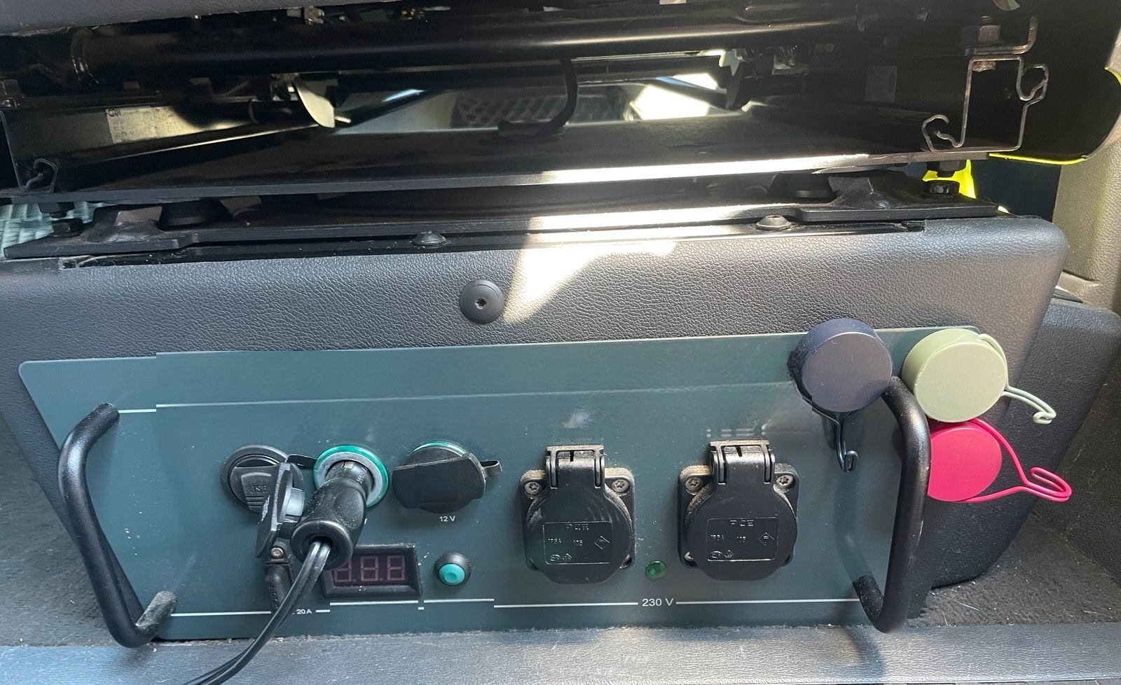 Volkswagen VW T 5 Camper mit kompletter Ausstattung foto 5