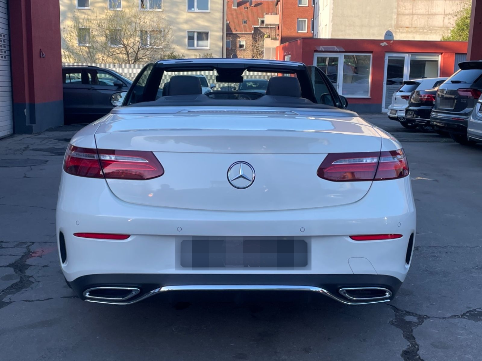 Mercedes-Benz E 300d Cabrio AMG-LINE/LEDER/LED/R-KAMERA foto 11