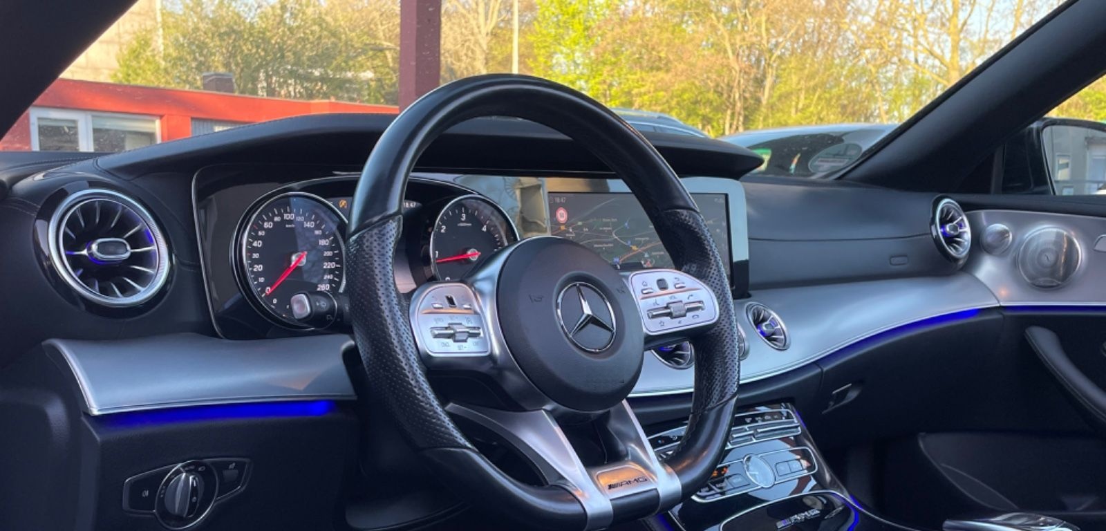 Mercedes-Benz E 300d Cabrio AMG-LINE/LEDER/LED/R-KAMERA foto 17