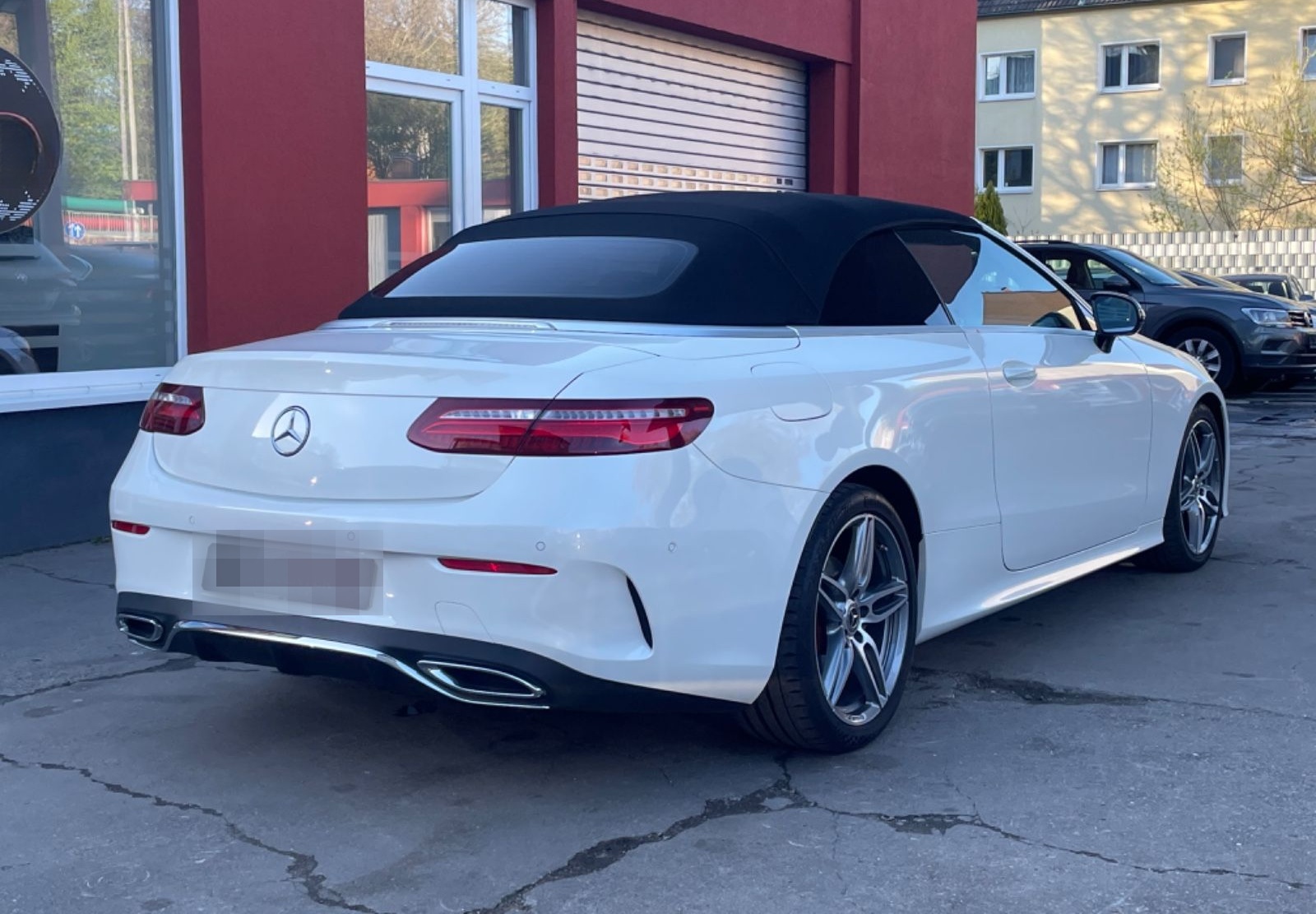 Mercedes-Benz E 300d Cabrio AMG-LINE/LEDER/LED/R-KAMERA foto 8