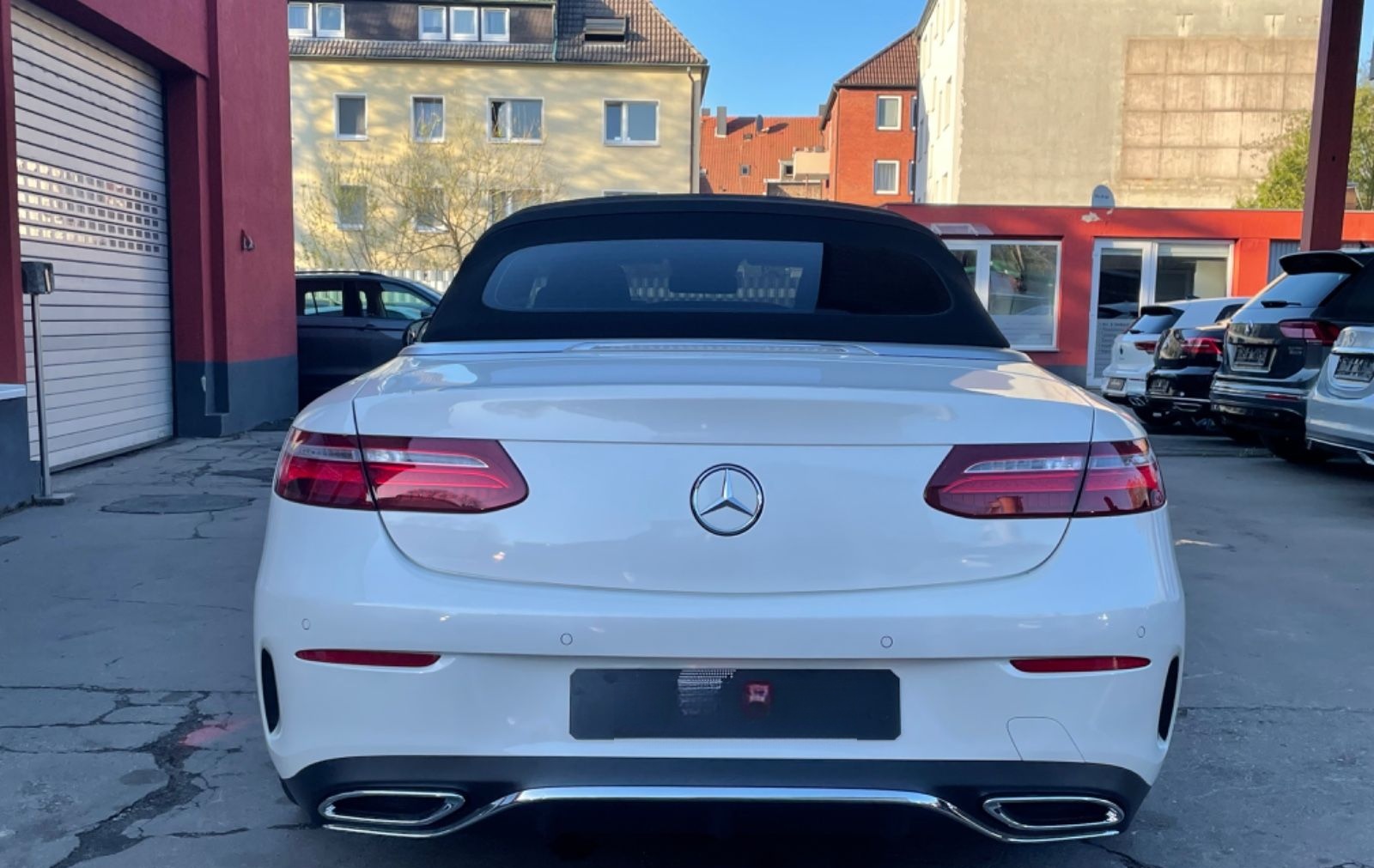 Mercedes-Benz E 300d Cabrio AMG-LINE/LEDER/LED/R-KAMERA foto 10