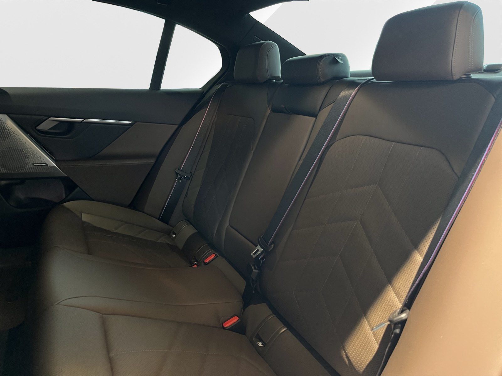 BMW 520d Limousine M-SportPro Head-Up harman/kardon  foto 11