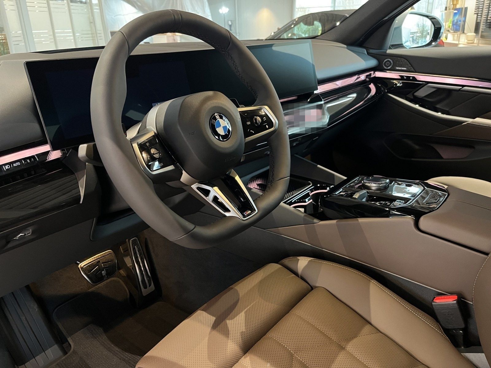 BMW 520d Limousine M-SportPro Head-Up harman/kardon  foto 14