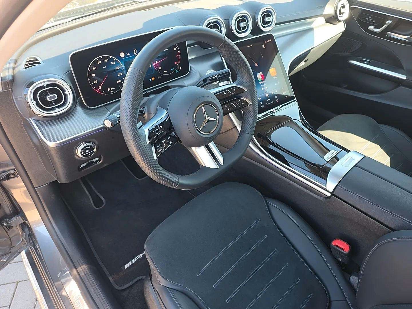 Mercedes-Benz C 200 AMG-Line foto 12