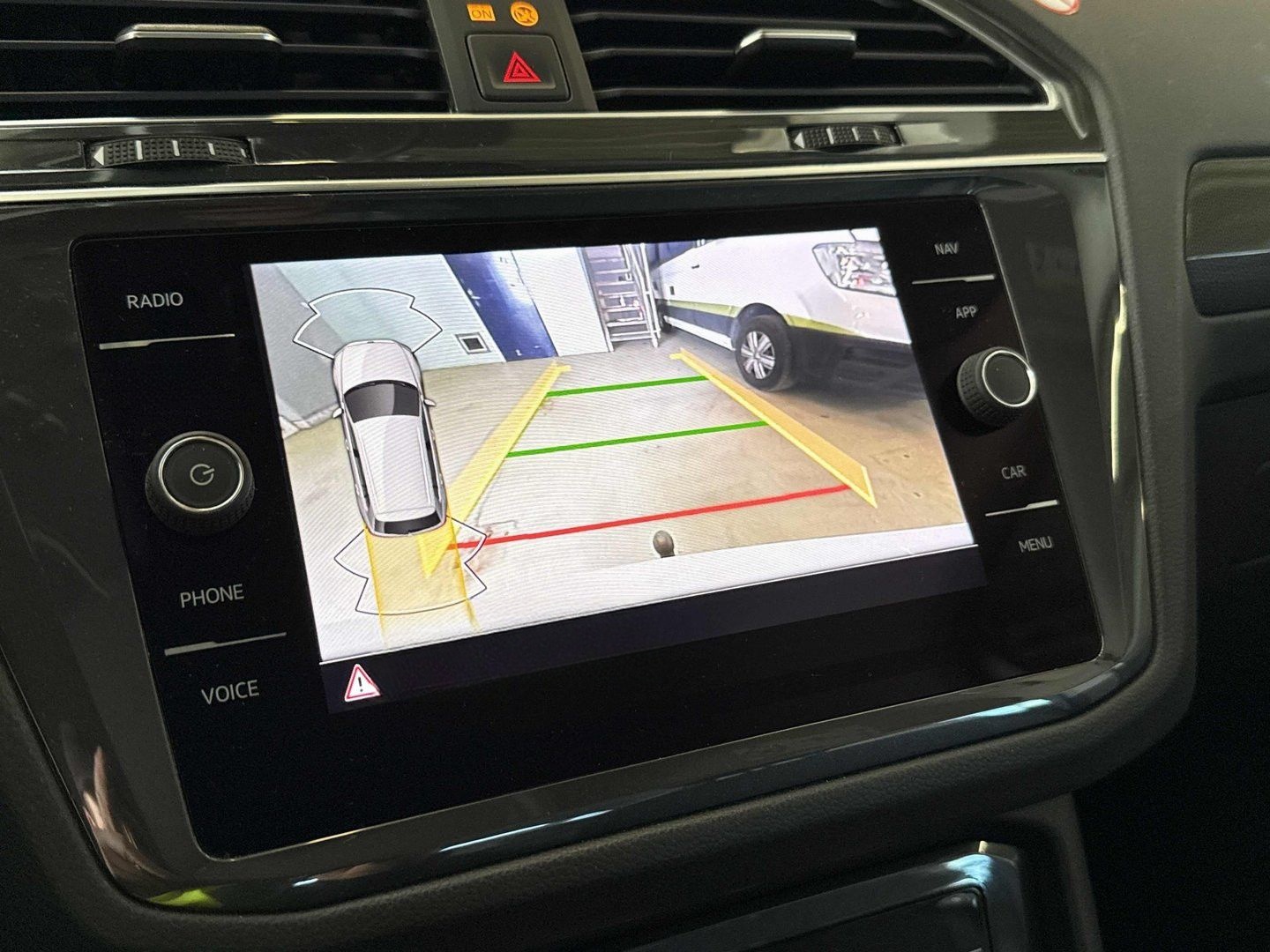 Volkswagen Tiguan Life NAVI/LED/ACC/KAMERA/AHK foto 4