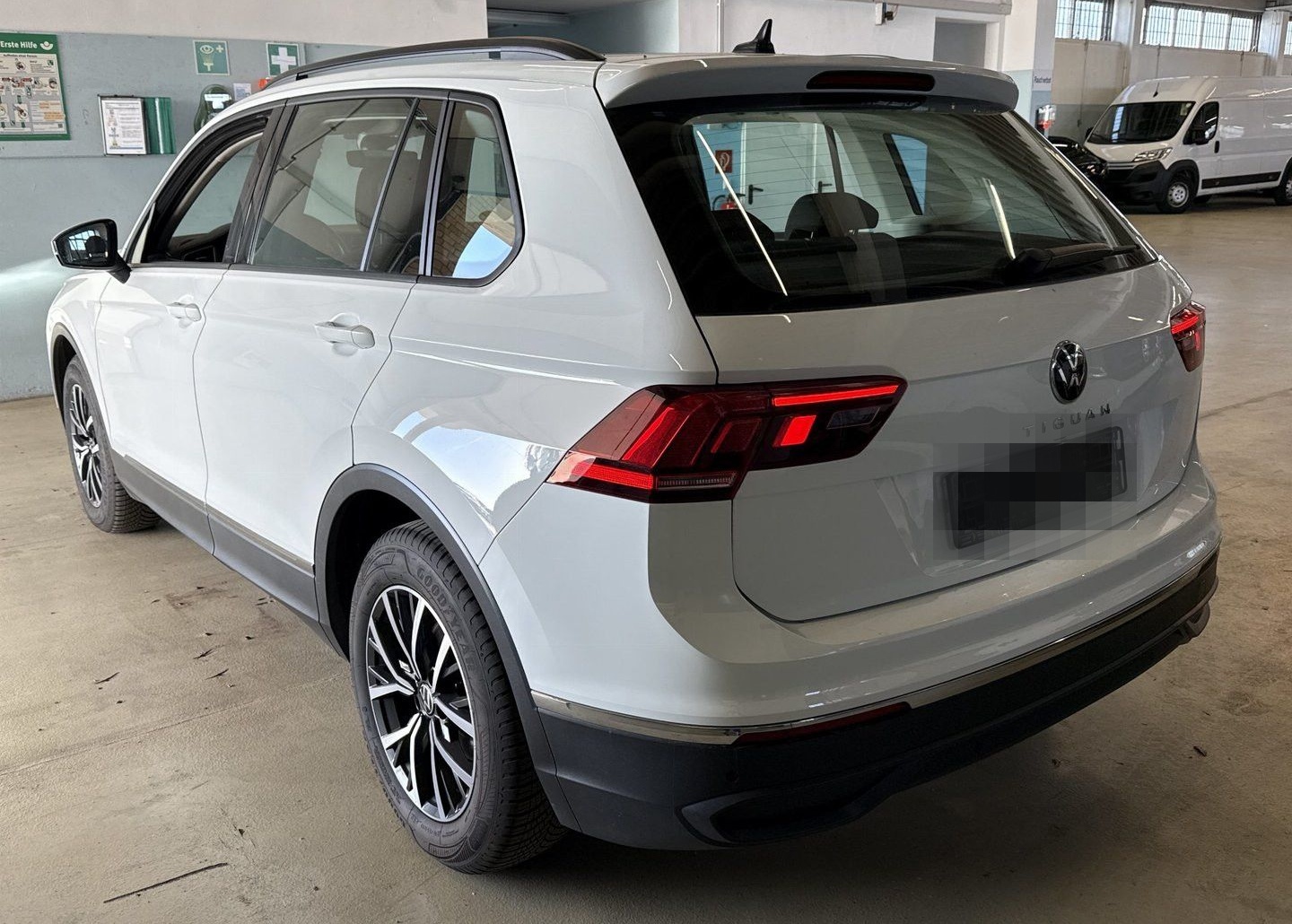 Volkswagen Tiguan Life NAVI/LED/ACC/KAMERA/AHK foto 7