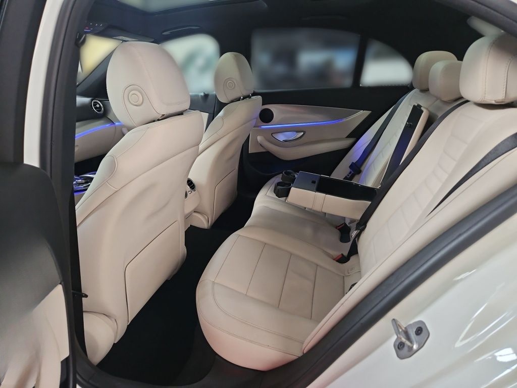 Mercedes-Benz E 400 d 4M Luxury Pano Memory Totwi. LED 360° foto 11