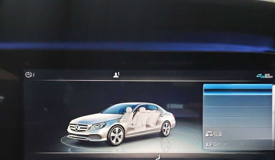 Mercedes-Benz E 400 d 4M Luxury Pano Memory Totwi. LED 360° foto 18