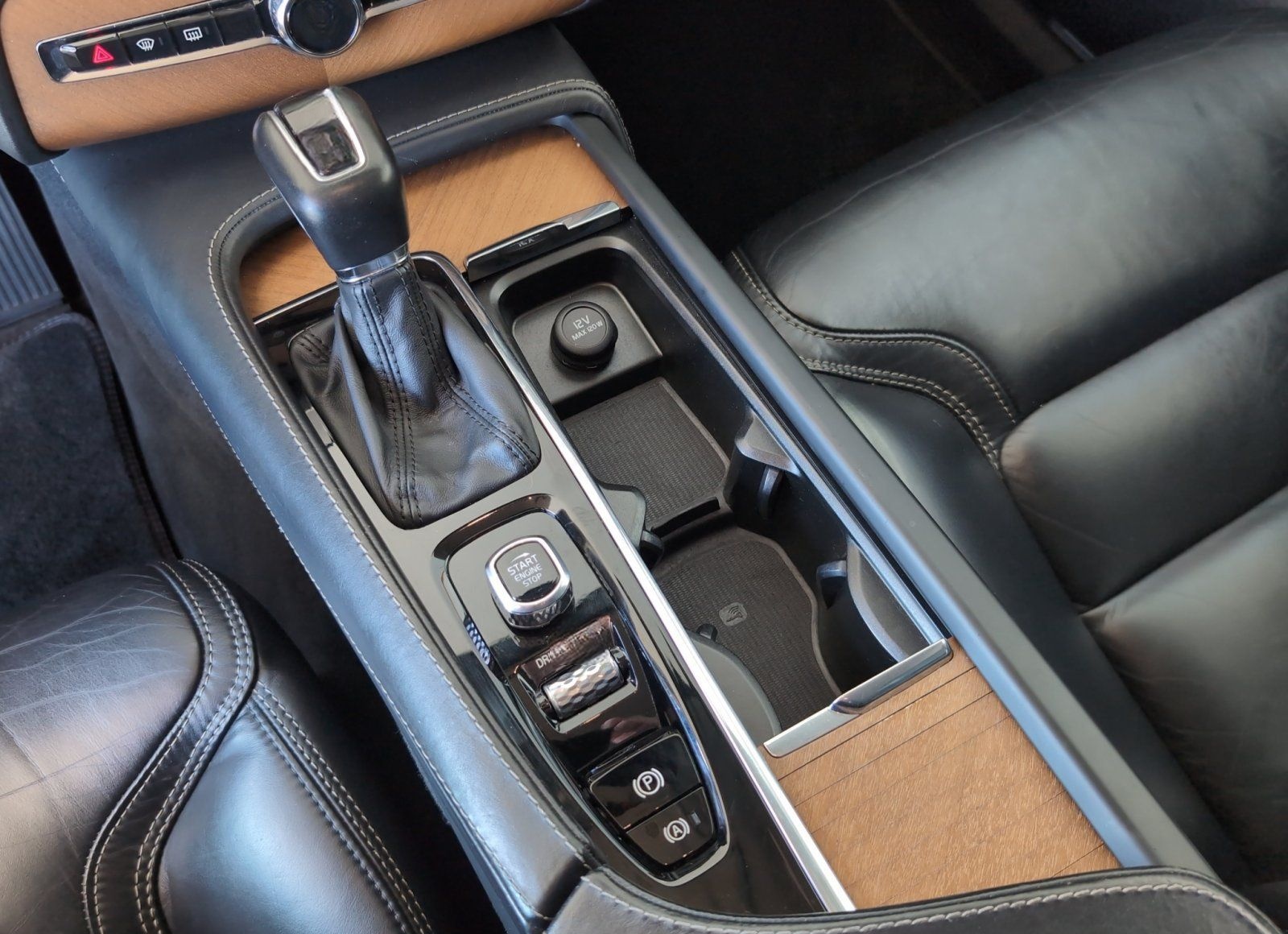 Volvo  D5 AWD Inscription/ACC/Memory/AHK/Nappa/Kamera foto 15