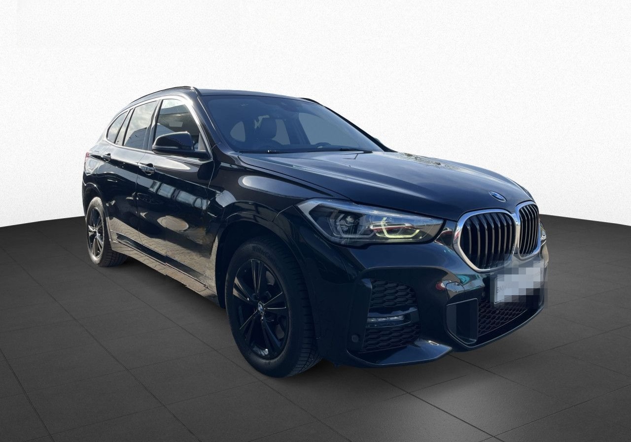 BMW X1 xDrive20d Sportpaket Bluetooth HUD Navi LED foto 4