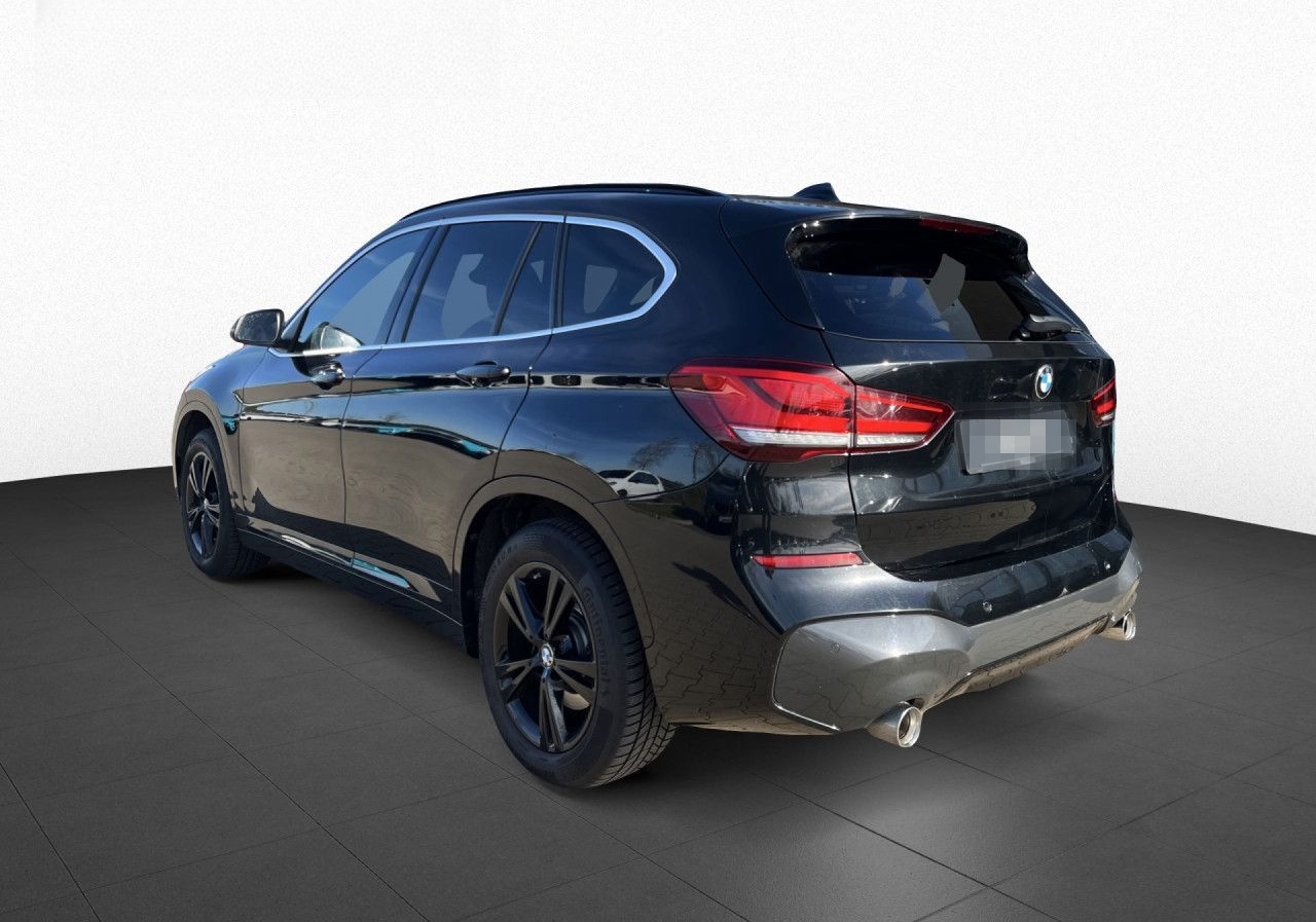 BMW X1 xDrive20d Sportpaket Bluetooth HUD Navi LED foto 6