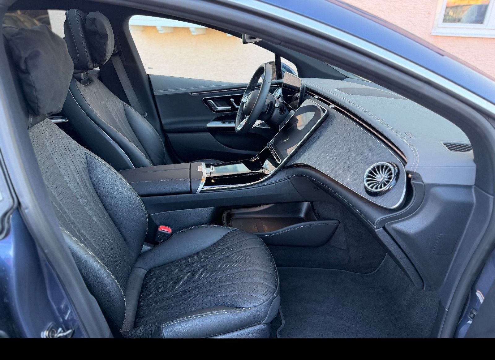 Mercedes-Benz EQE 300 PREMIUM*MASSAGE*PANO*Sitzk.*DigLi.*LEDER foto 8