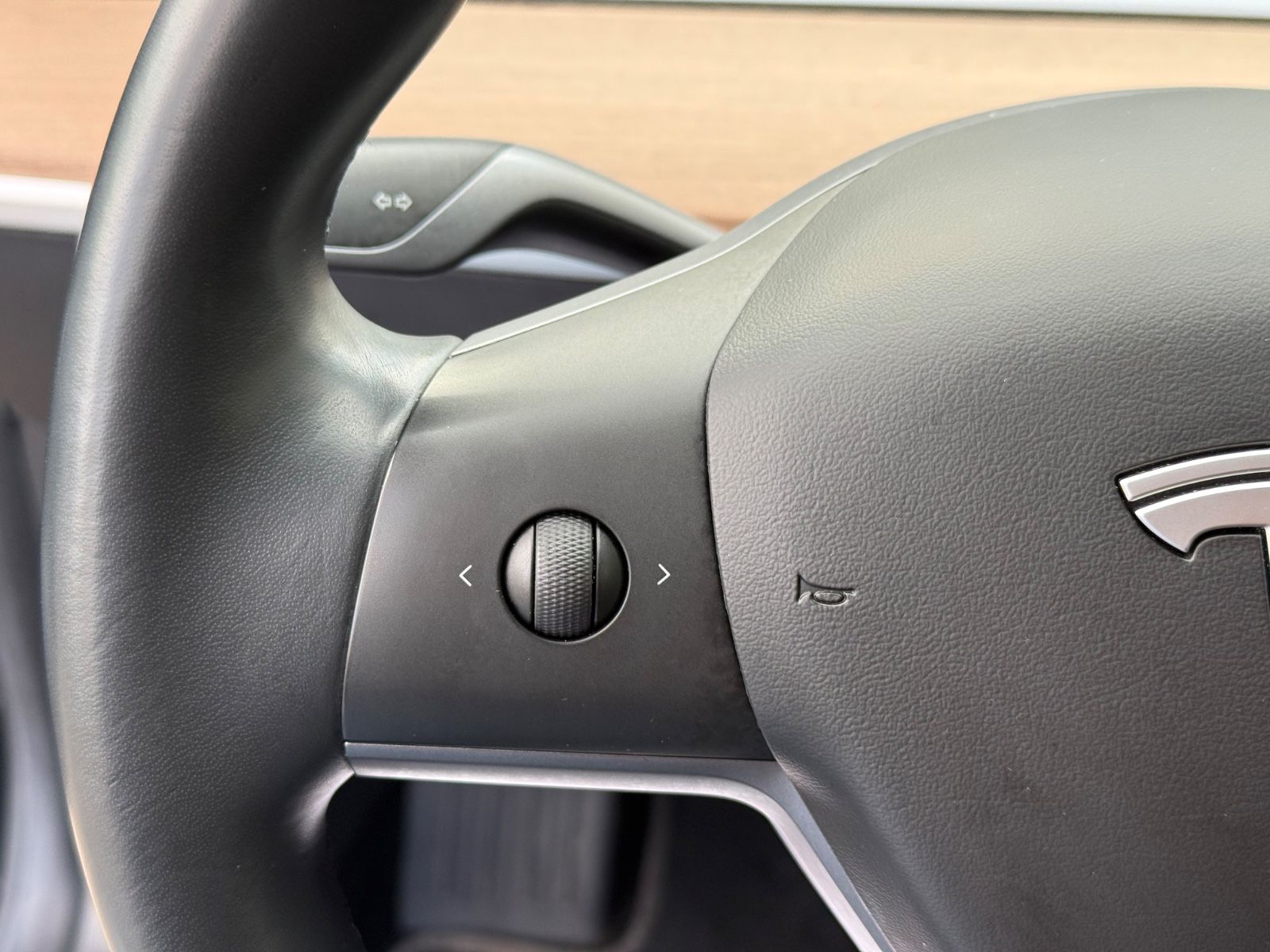 Tesla Model 3 Long Range Dual AWD Autopilot BeschBoost foto 14