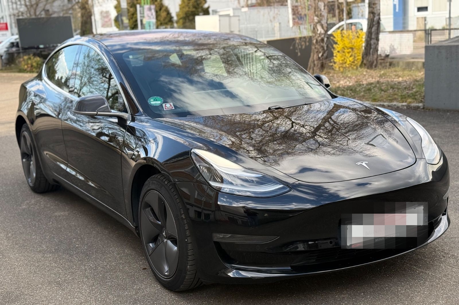 Tesla Model 3 Long Range Dual AWD Autopilot BeschBoost foto 3