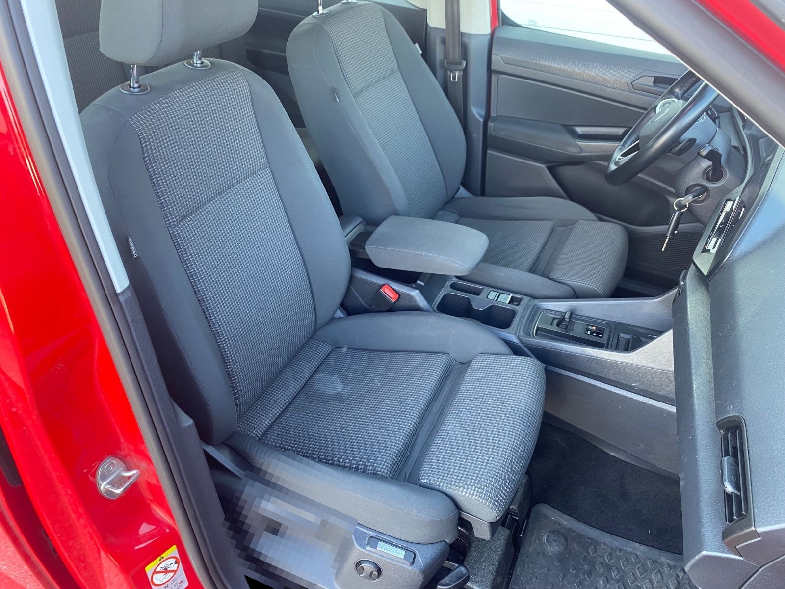 Volkswagen Caddy Maxi 2,0TDI DSG/7-Si/ACC/SPUH/SZH/AHK foto 8