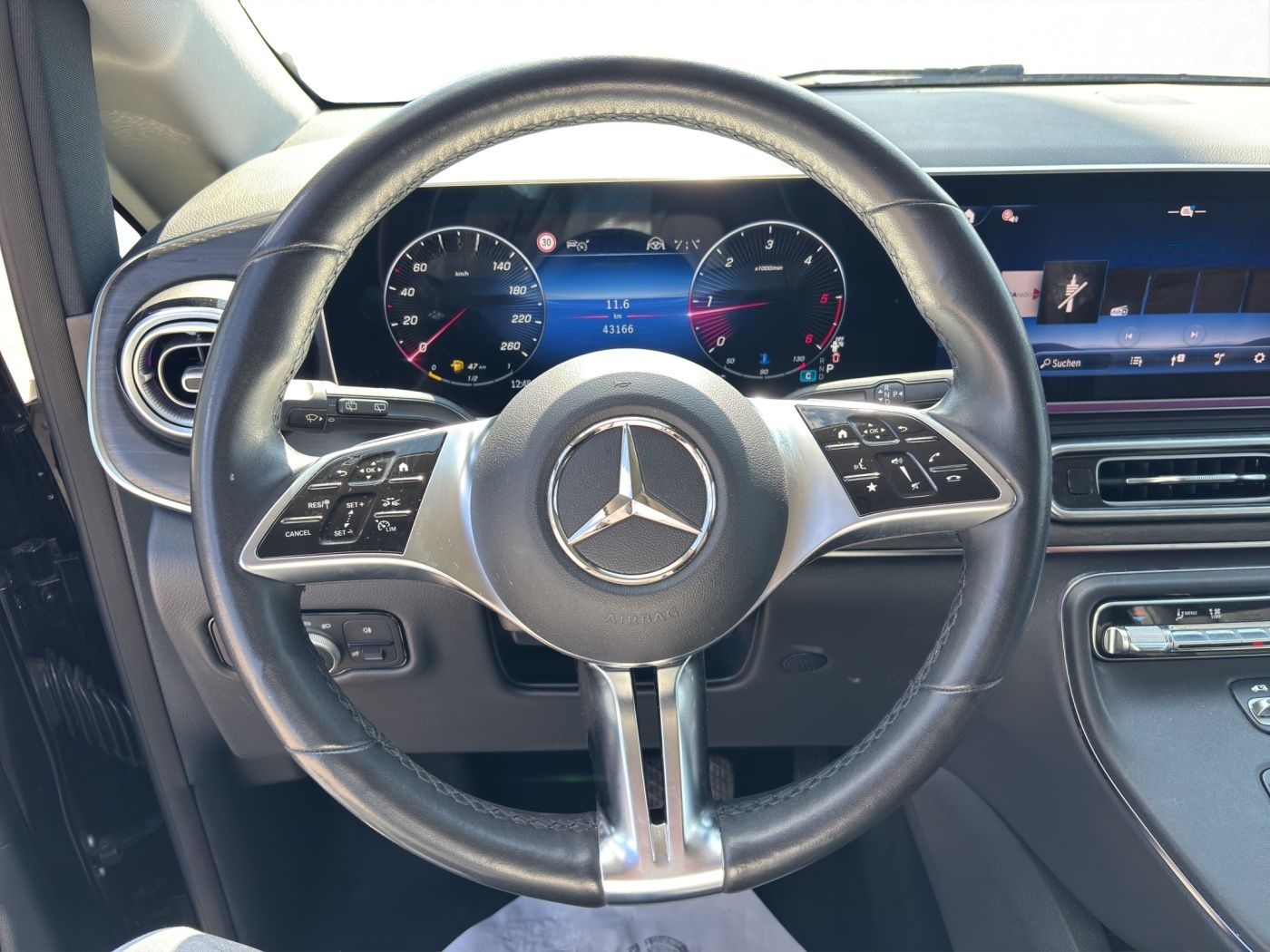 Mercedes-Benz V 300 d 4MATIC AVANTGARDE Extralang 360 ACC AHK foto 10