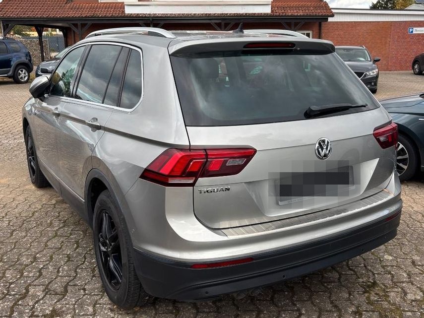 Volkswagen Tiguan Join Diesel, AHK, Klima,NAVI foto 4