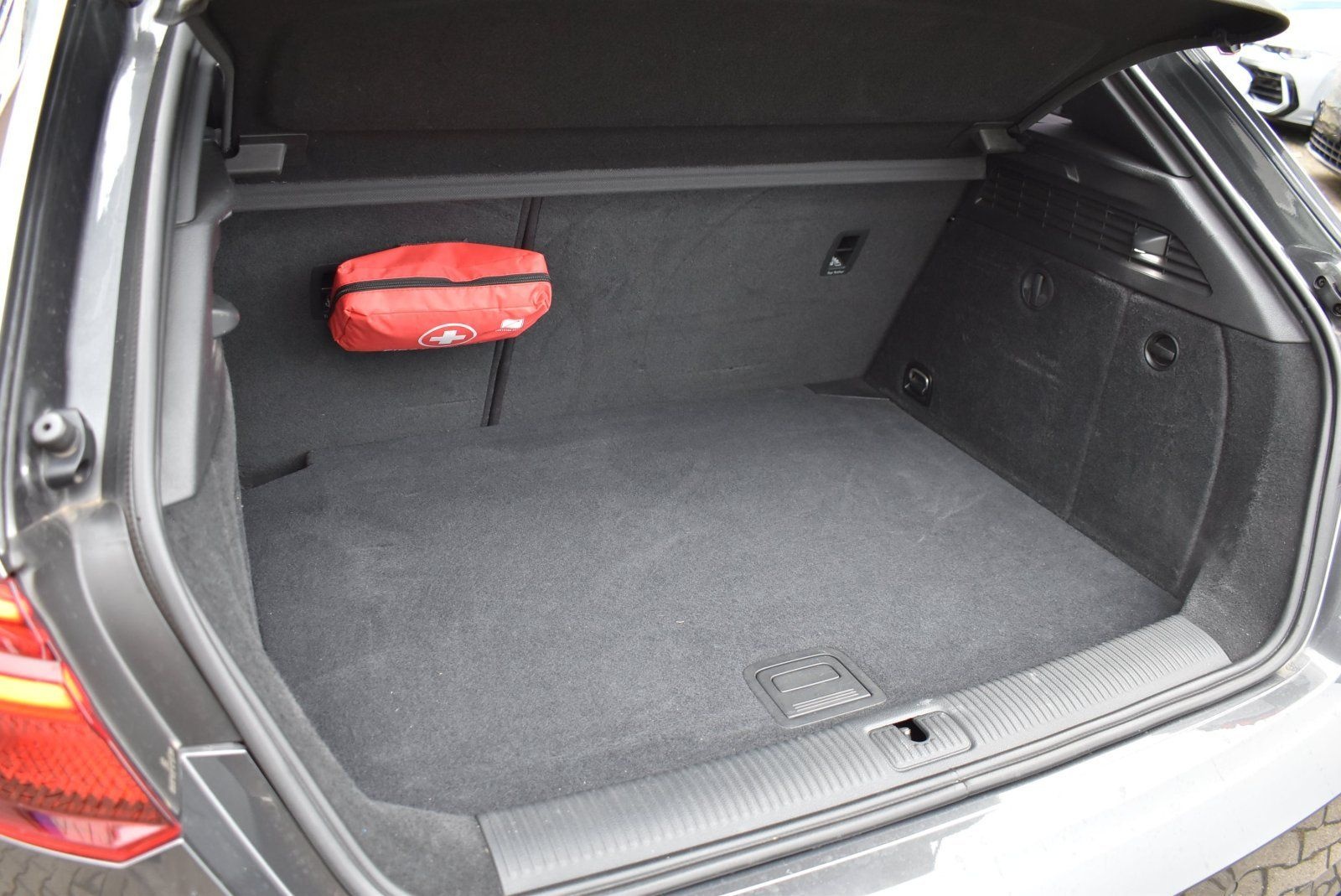 Audi RS 3 Sportback 2.5 TFSI DAZA Navi KW Fahrwerk foto 23