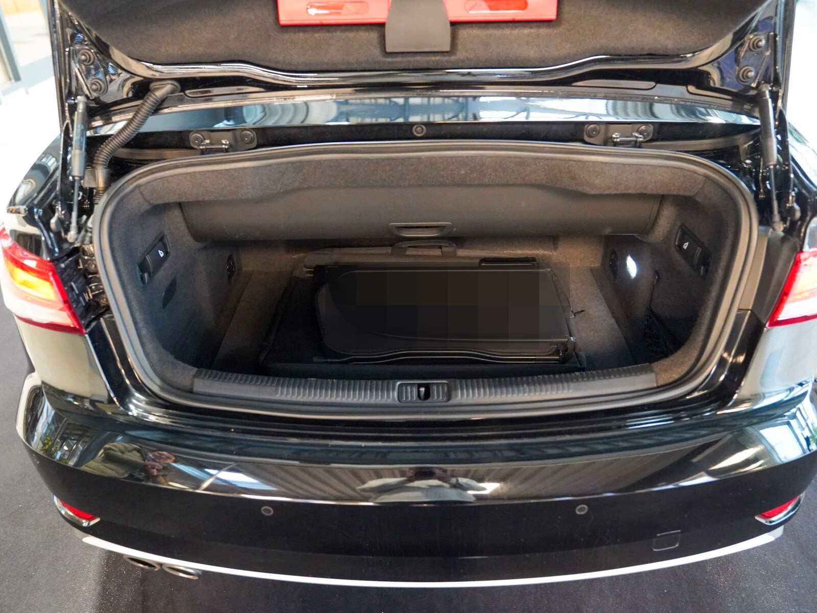 Audi A3 Cabrio 1.4 TFSI sport Xenon Windschott Navi foto 9