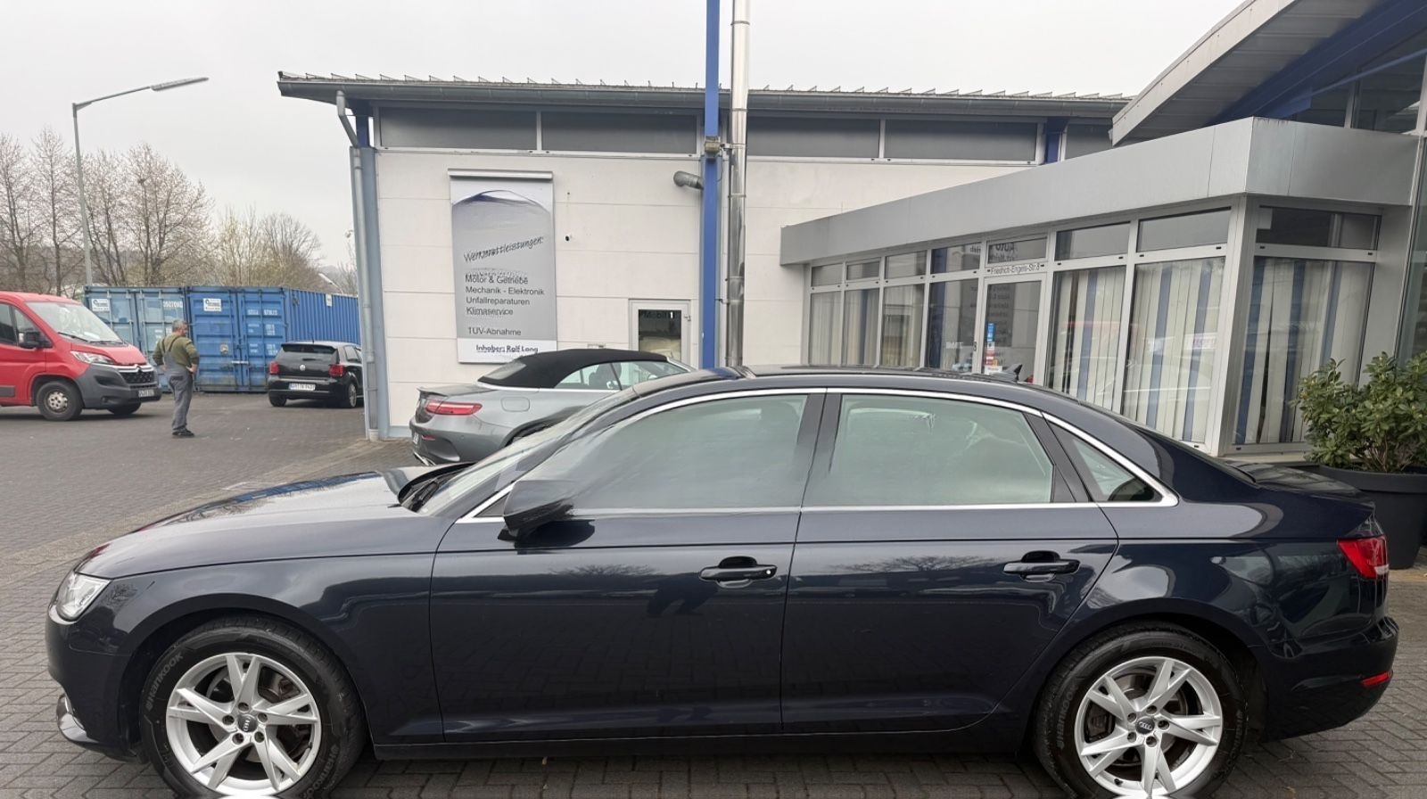 Audi A4 Lim.sport NAVI LED PDC SHZ Behindertengerecht foto 5