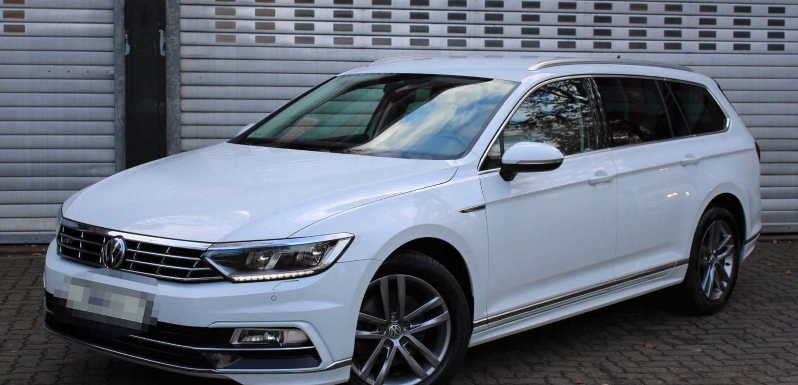 Volkswagen Passat Variant 2.0 TDI DSG R-LINE AHK/STANDHEIZ. foto 3