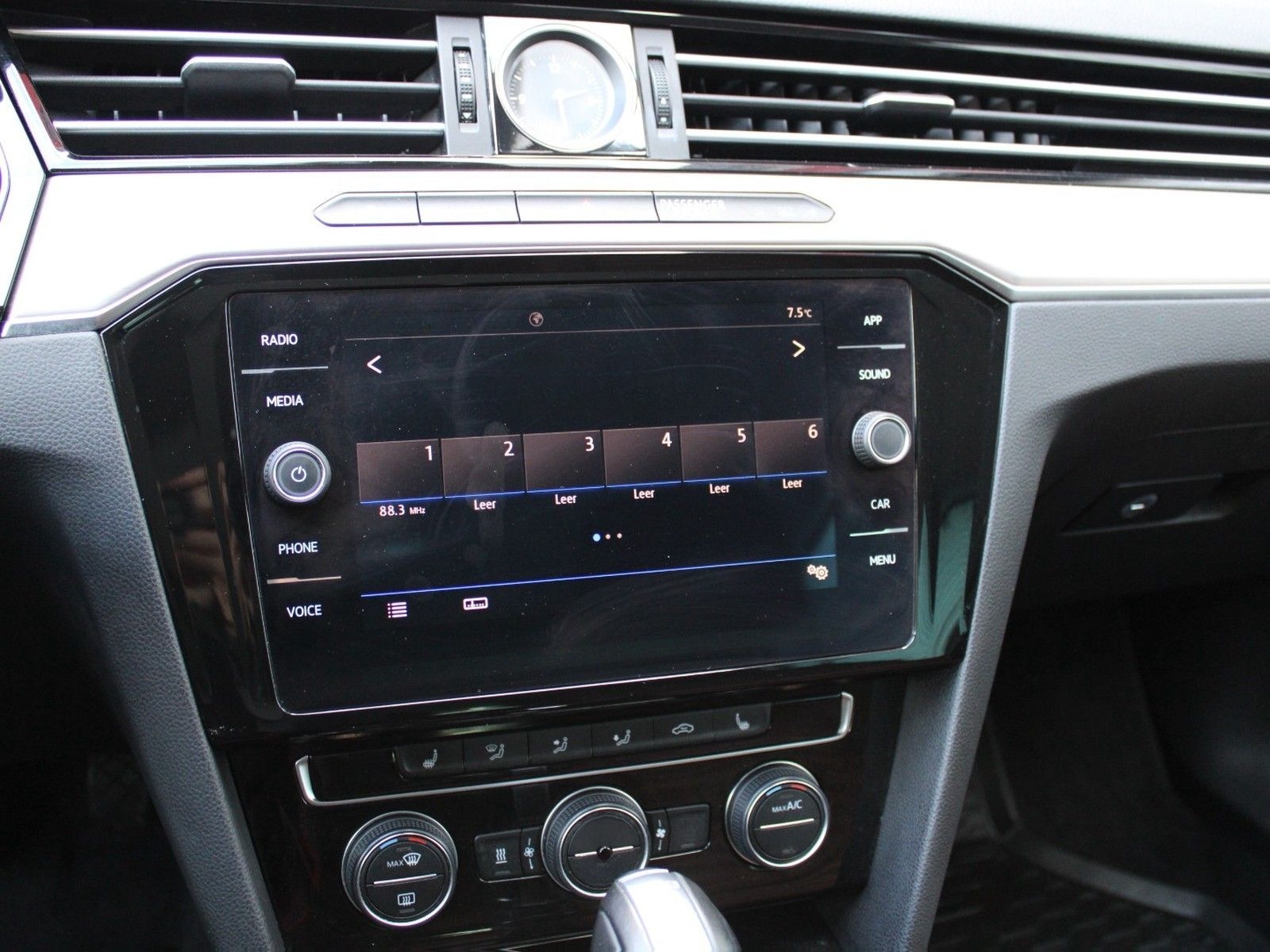 Volkswagen Passat Variant 2.0 TDI DSG R-LINE AHK/STANDHEIZ. foto 23