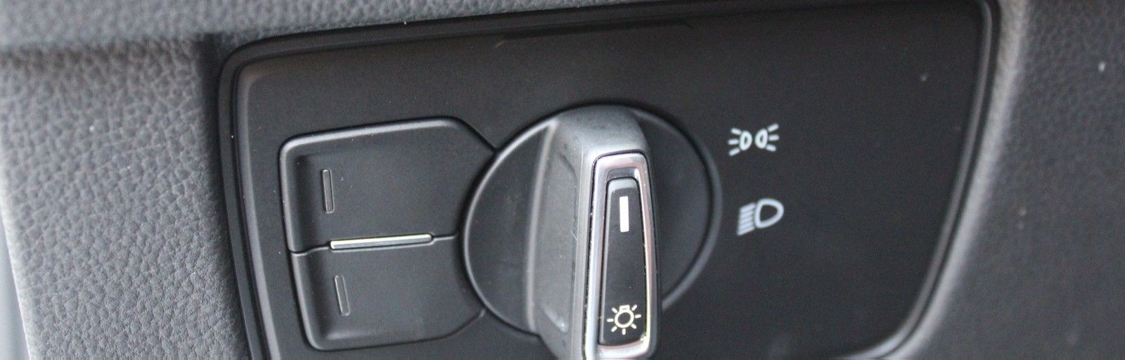 Volkswagen Passat Variant 2.0 TDI DSG R-LINE AHK/STANDHEIZ. foto 39