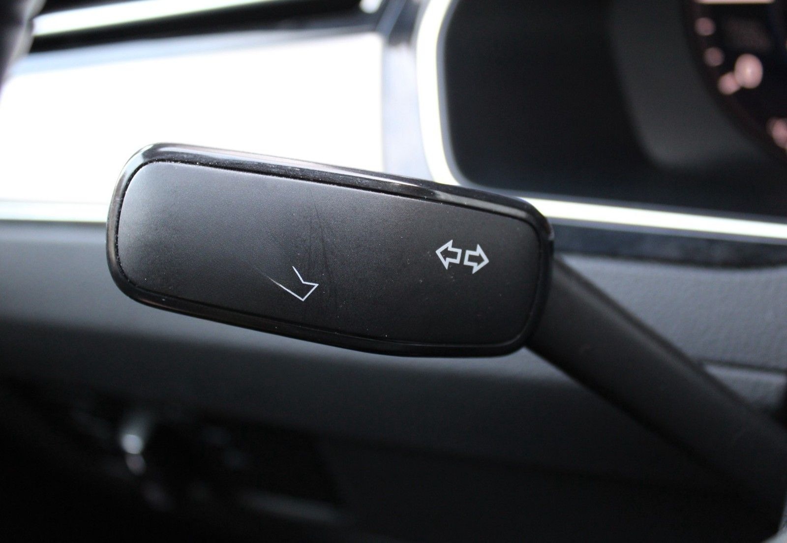 Volkswagen Passat Variant 2.0 TDI DSG R-LINE AHK/STANDHEIZ. foto 42
