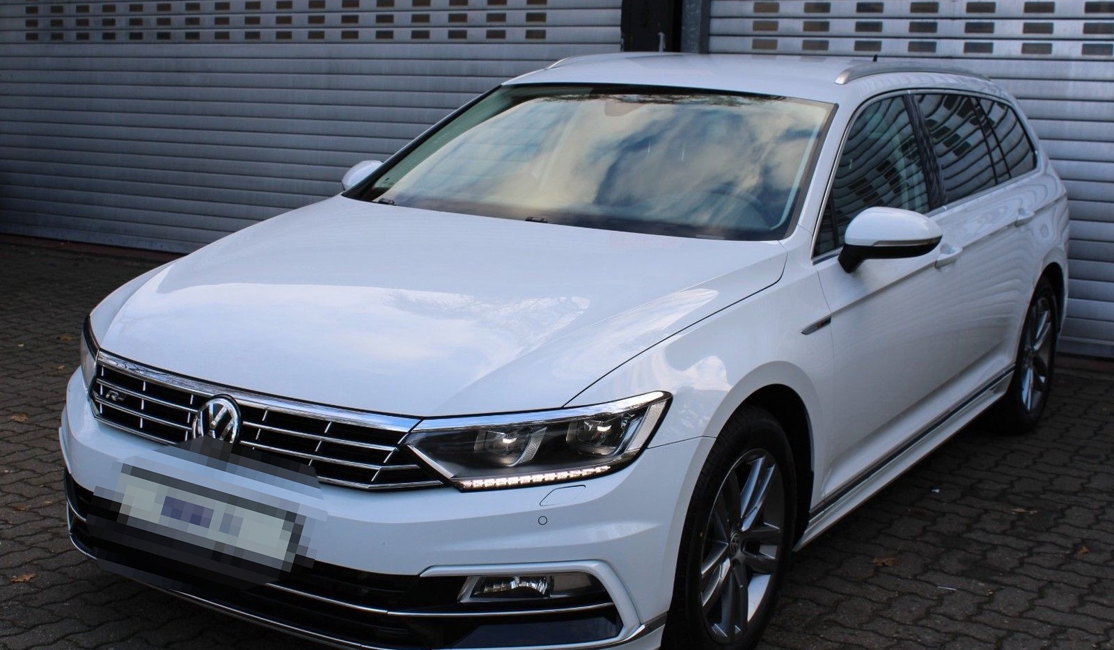 Volkswagen Passat Variant 2.0 TDI DSG R-LINE AHK/STANDHEIZ. foto 47