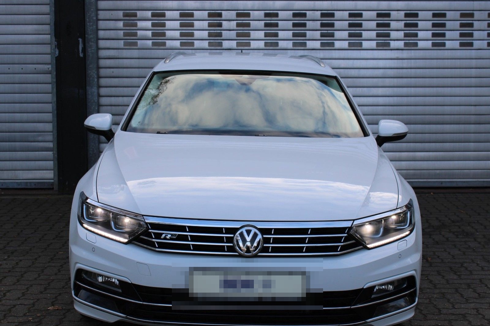 Volkswagen Passat Variant 2.0 TDI DSG R-LINE AHK/STANDHEIZ. foto 7