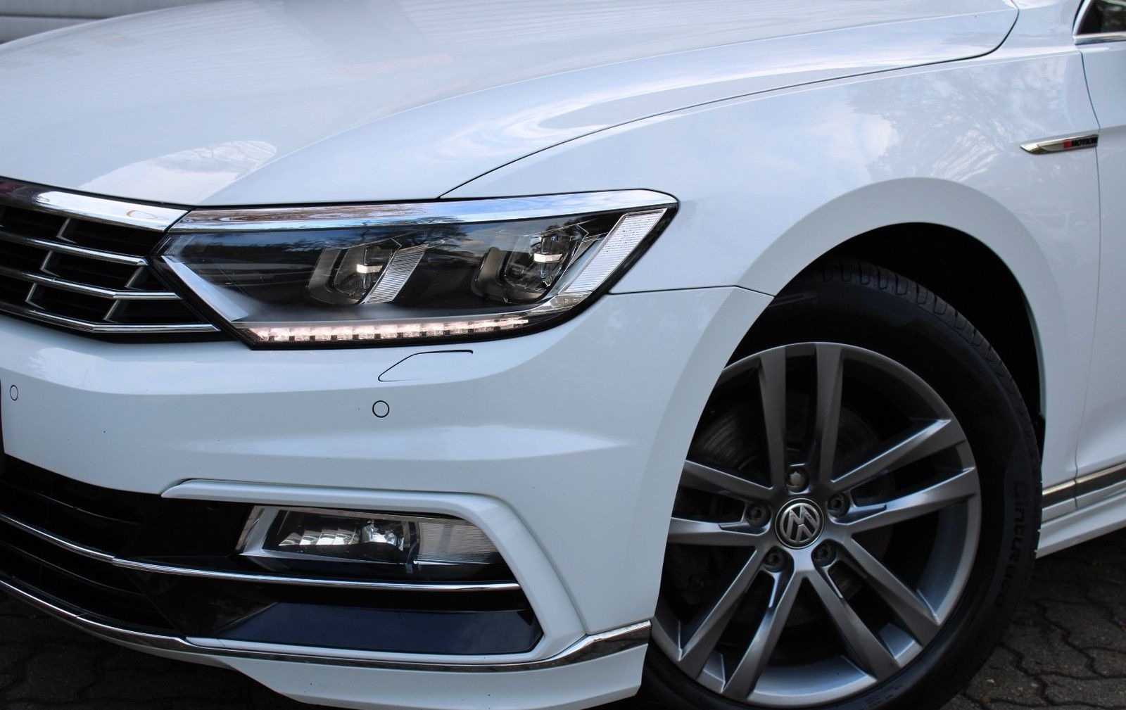 Volkswagen Passat Variant 2.0 TDI DSG R-LINE AHK/STANDHEIZ. foto 9