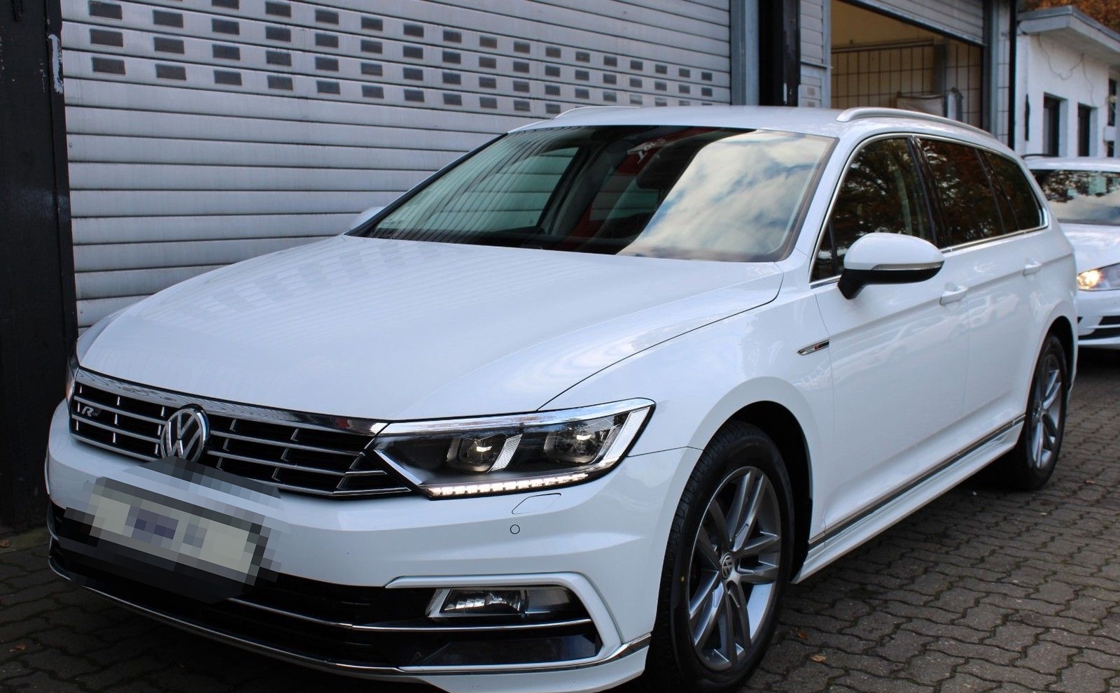 Volkswagen Passat Variant 2.0 TDI DSG R-LINE AHK/STANDHEIZ. foto 10