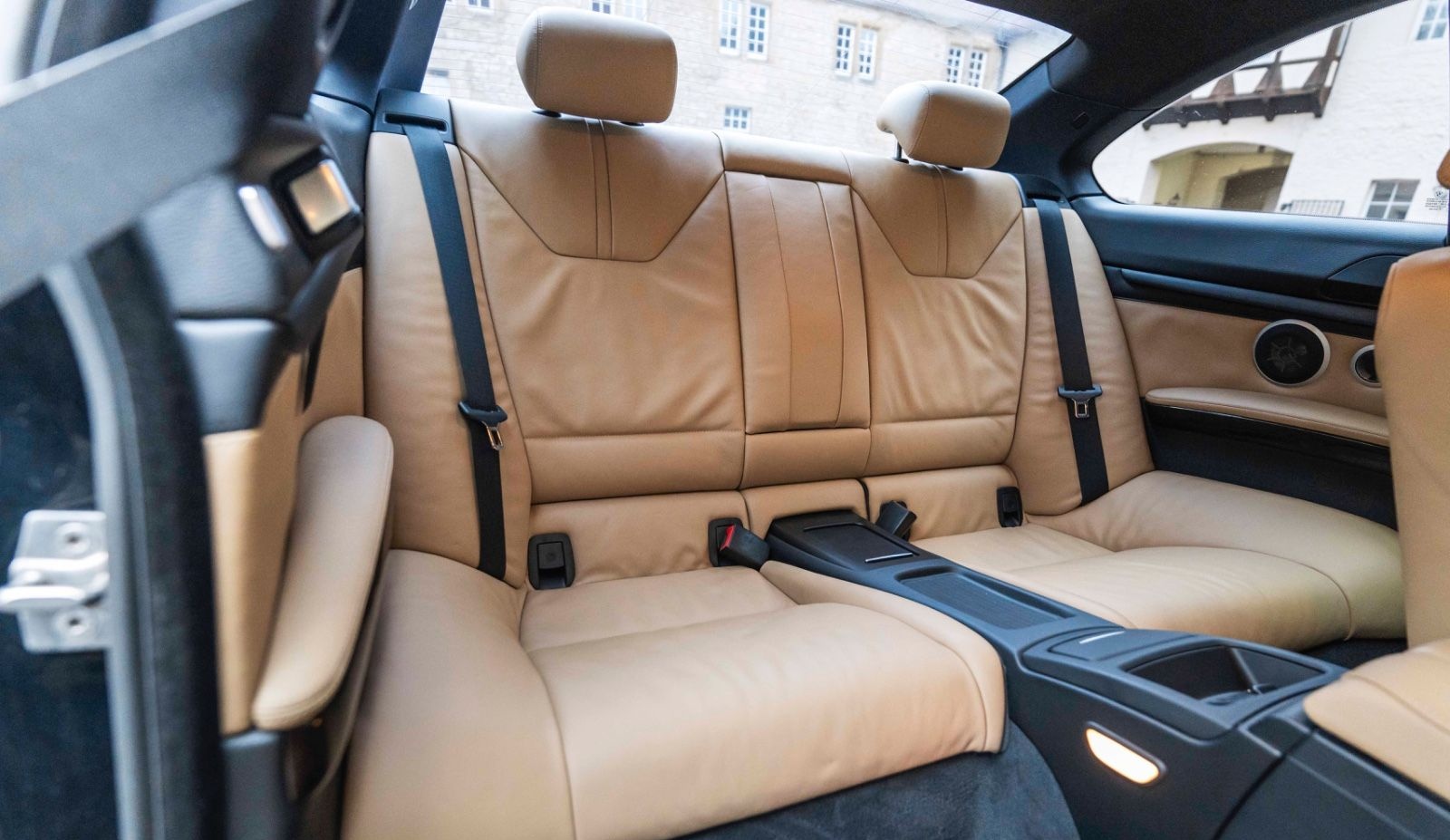 BMW M3 Competition Paket PDC BTH NAV LEDER CARBON foto 8