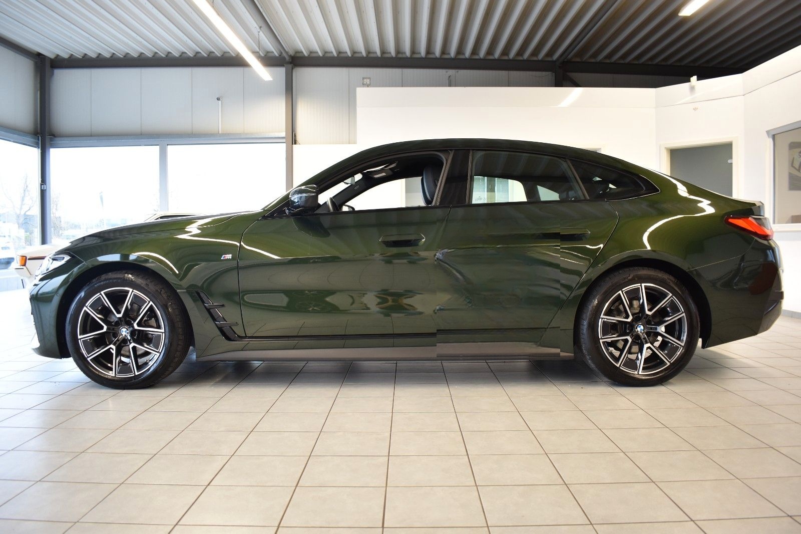 BMW 420 Gran Coupé M SPORT/SANREMO-GREEN/CARPLAY/H&K foto 4