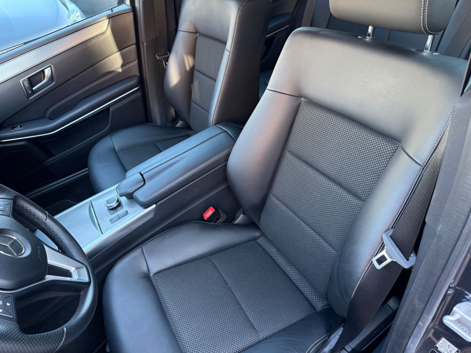 Mercedes-Benz E 200 Bluetec T-Modell PDC/AHK/TEMPOMAT/LED foto 15