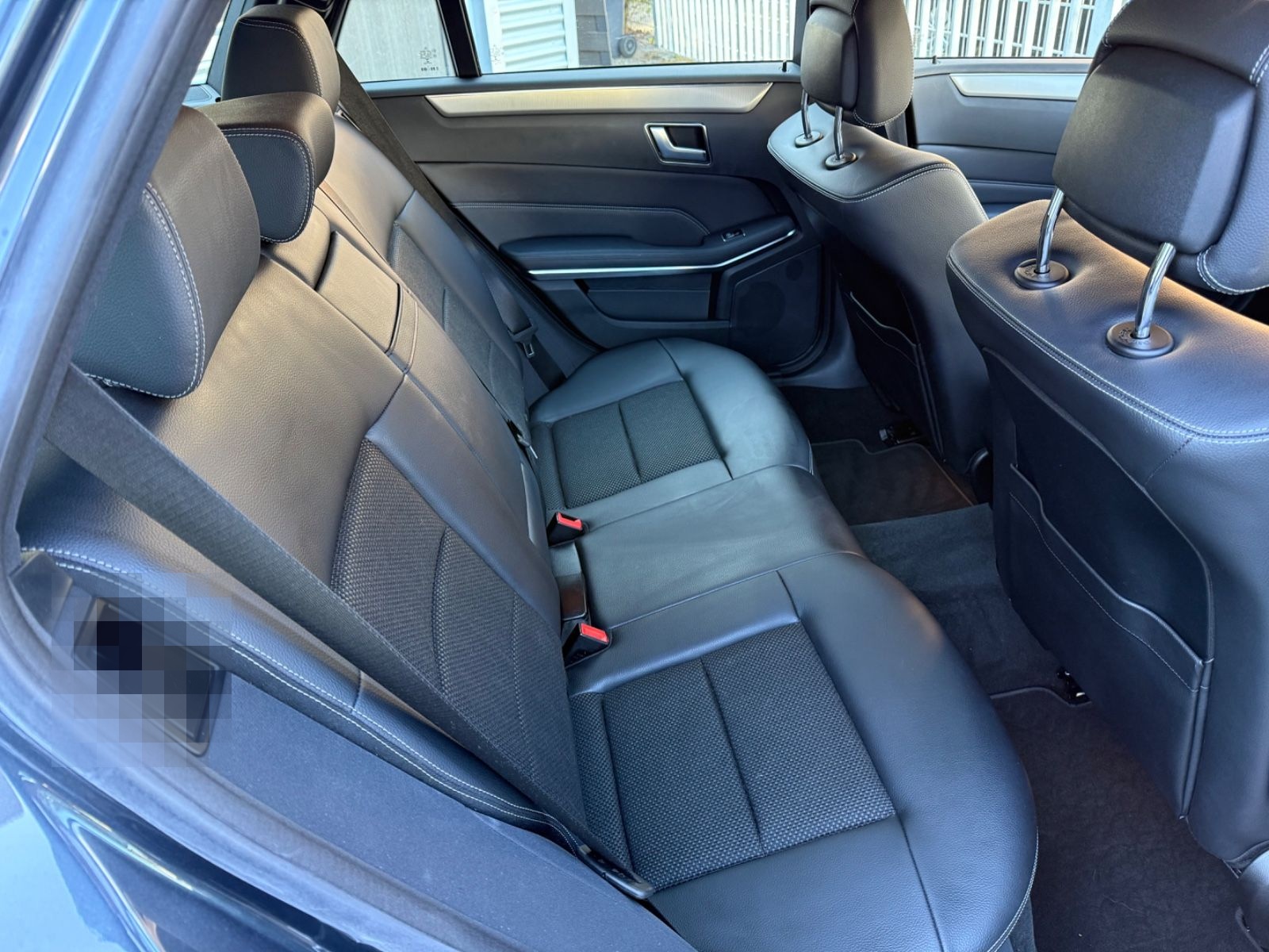 Mercedes-Benz E 200 Bluetec T-Modell PDC/AHK/TEMPOMAT/LED foto 20