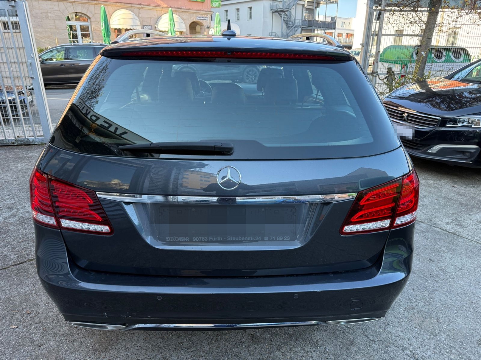 Mercedes-Benz E 200 Bluetec T-Modell PDC/AHK/TEMPOMAT/LED foto 6