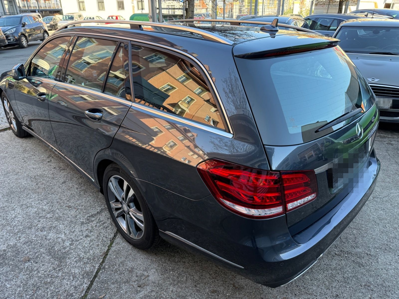 Mercedes-Benz E 200 Bluetec T-Modell PDC/AHK/TEMPOMAT/LED foto 8