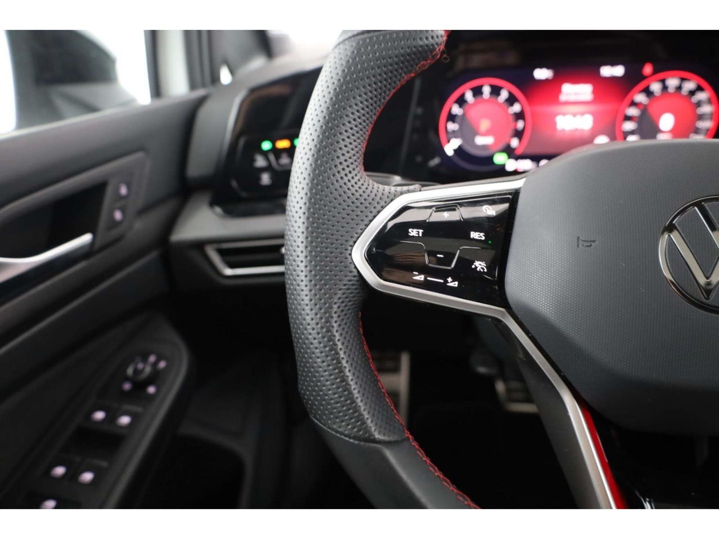 Volkswagen Golf GTI 2.0 TSI Clubsport DSG LED/RFK/SH/DAB+ foto 15