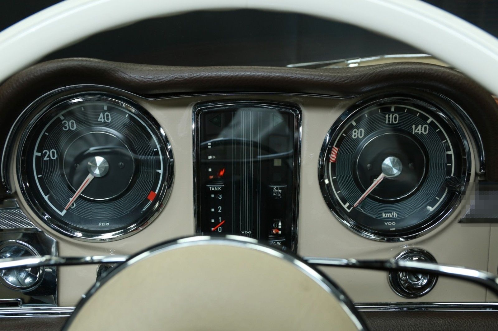 Mercedes-Benz 230 SL Pagode foto 17