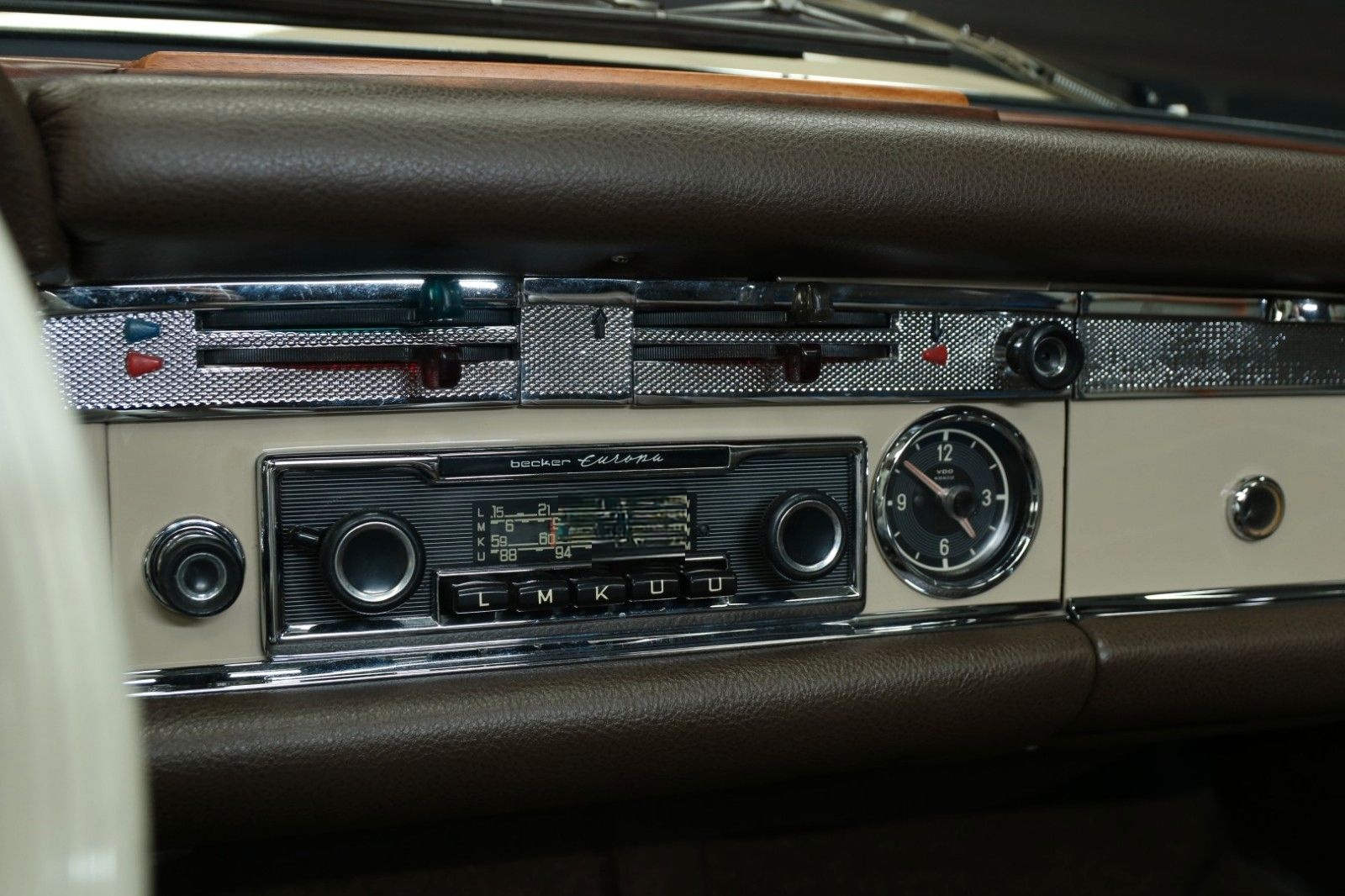 Mercedes-Benz 230 SL Pagode foto 20