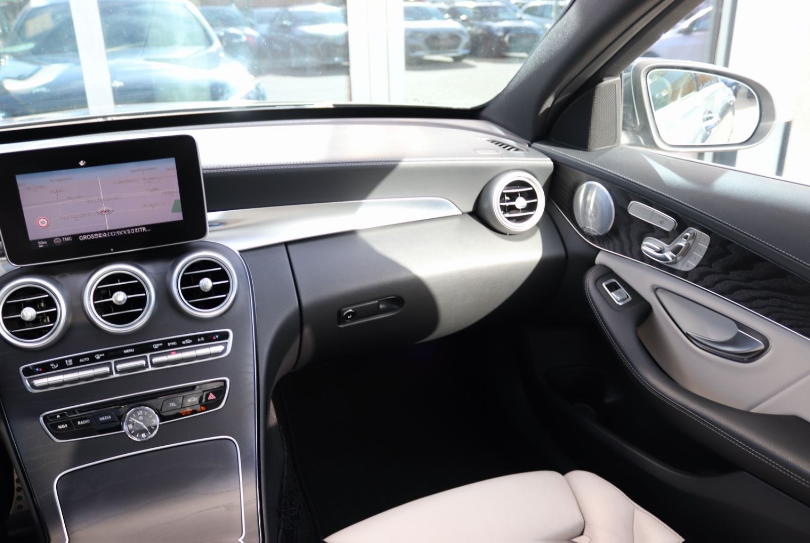 Mercedes-Benz C 250d T-Modell 4Matic AMG Pano HuD Leder foto 16