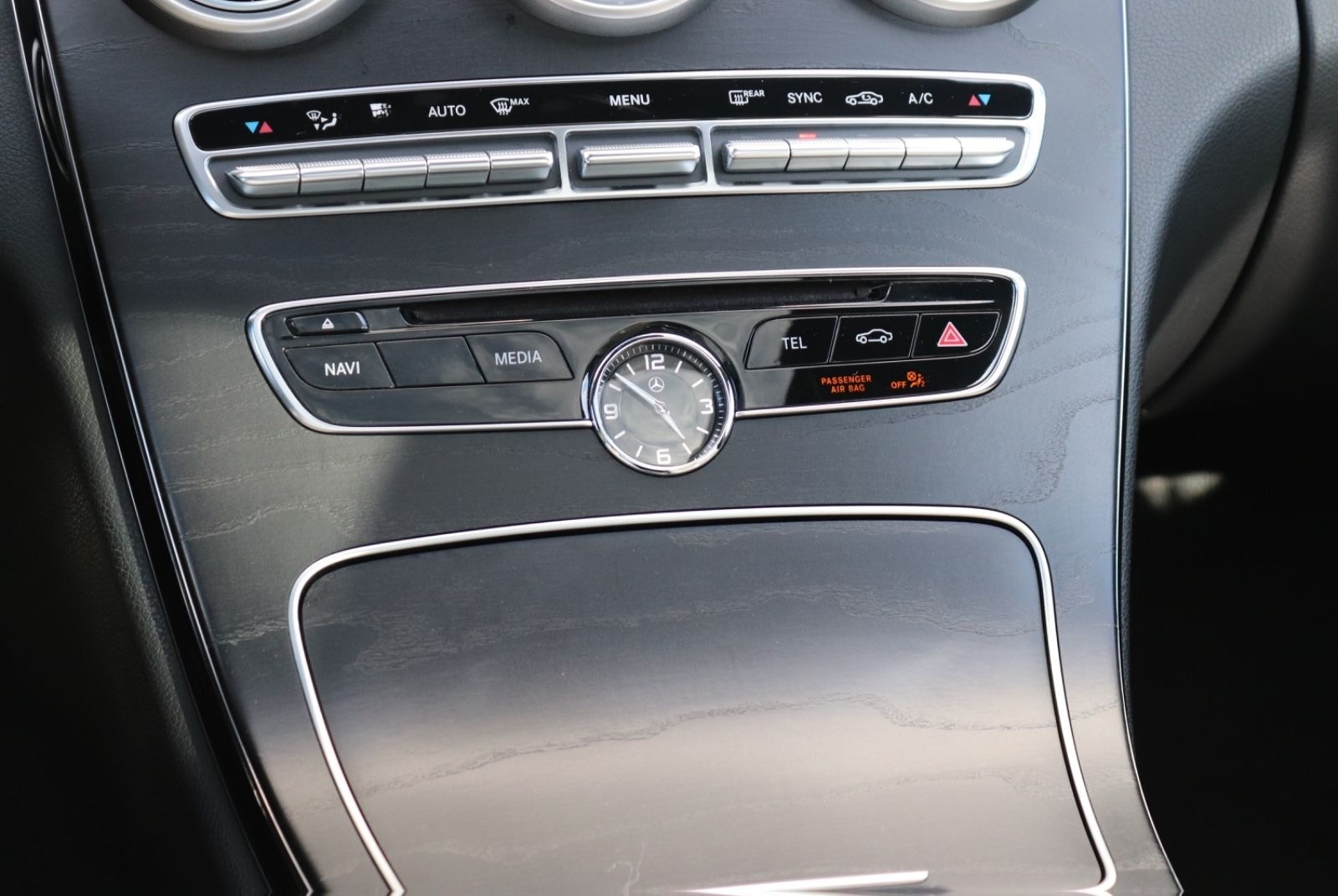 Mercedes-Benz C 250d T-Modell 4Matic AMG Pano HuD Leder foto 18