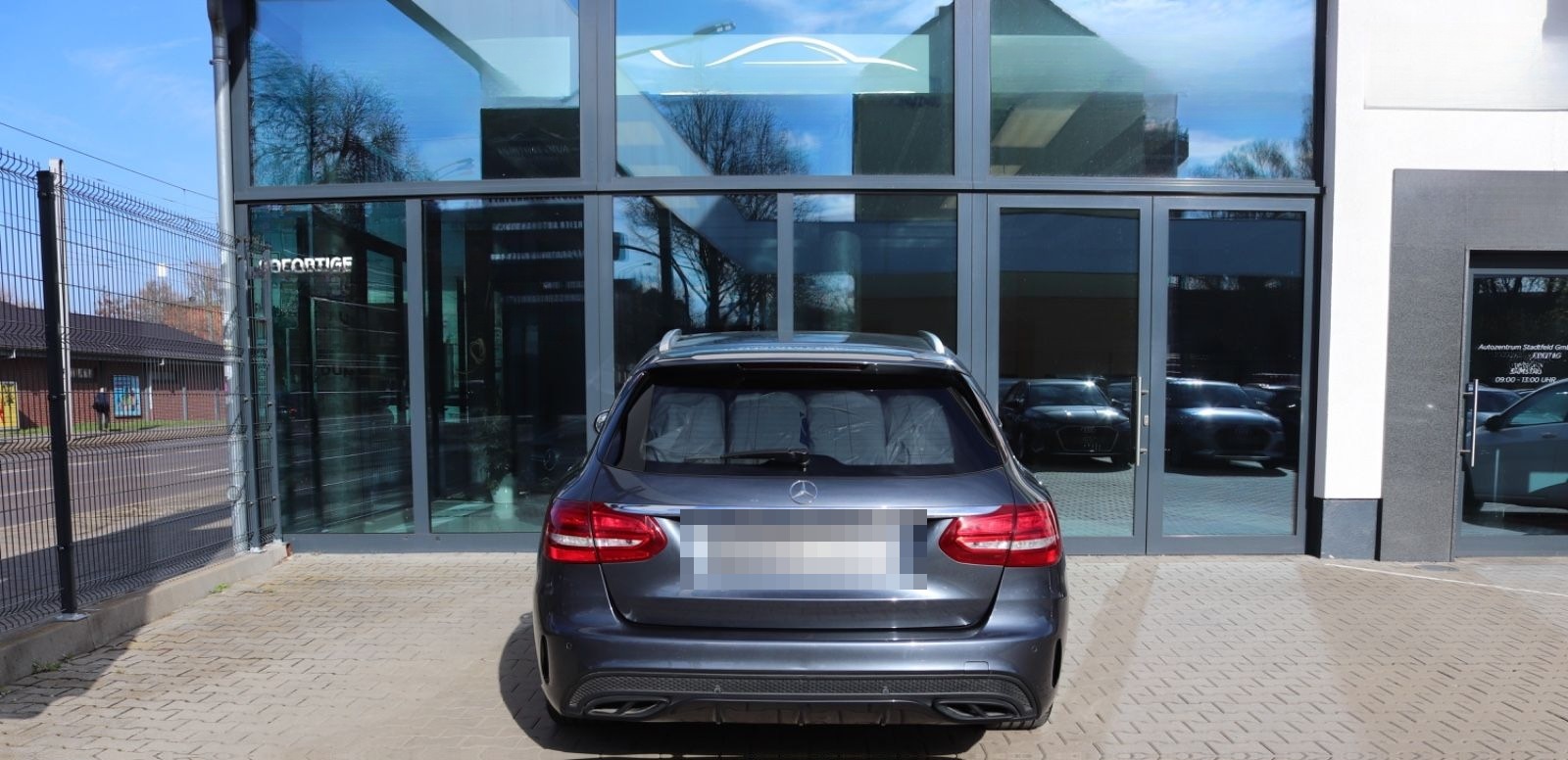 Mercedes-Benz C 250d T-Modell 4Matic AMG Pano HuD Leder foto 6