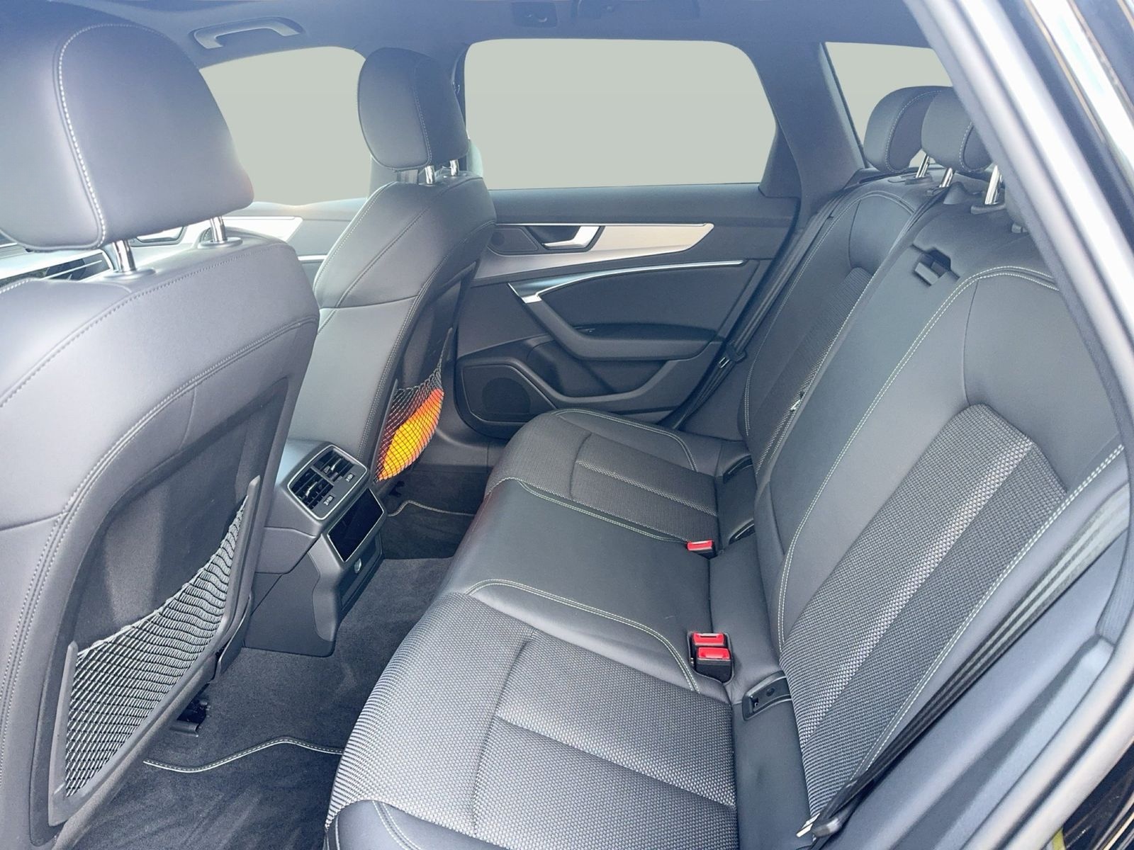 Audi A6 Avant 50 TFSIe quattro S tronic S line AHK foto 11